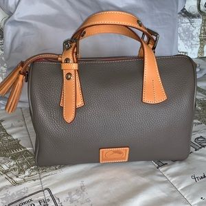 Dooney and Bourke Patterson leather Kendra satchel